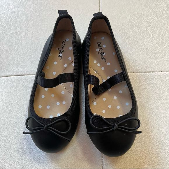 Cat & Jack shoes - Picture 1 of 6